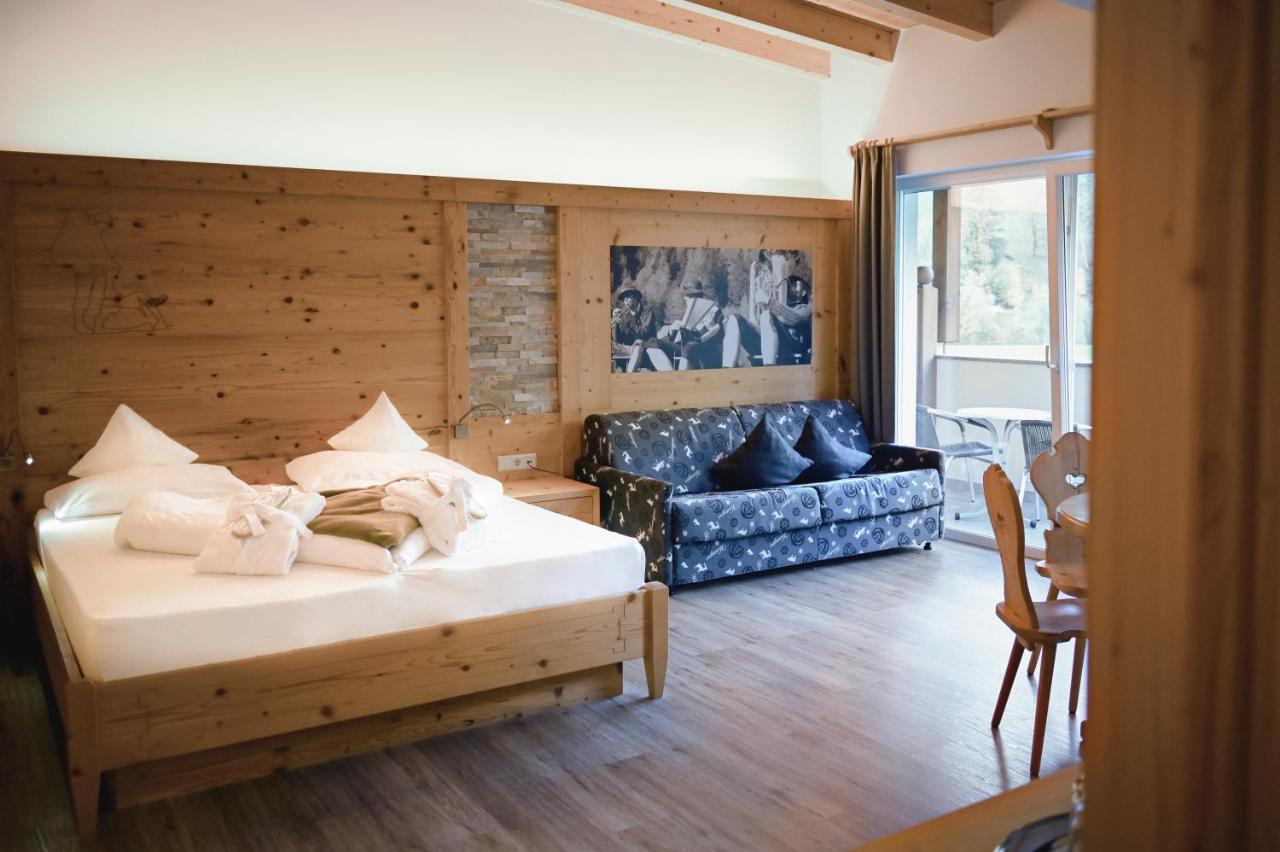 Wiesenhof Gardenresort San Leonardo in Passiria Eksteriør billede